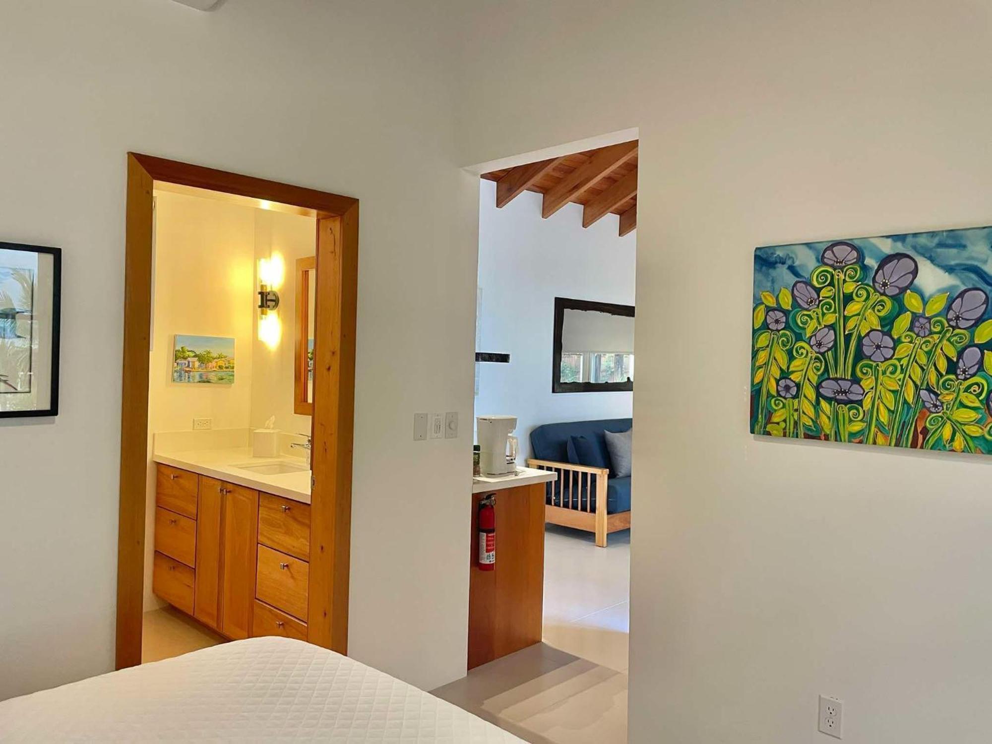 Weezie'S Ocean Front Hotel And Garden Cottages Caye Caulker Exterior foto